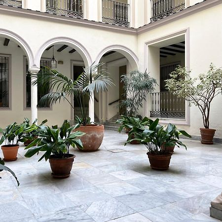 Estudio Suite San Vicente - Aloha Sevilla Extérieur photo